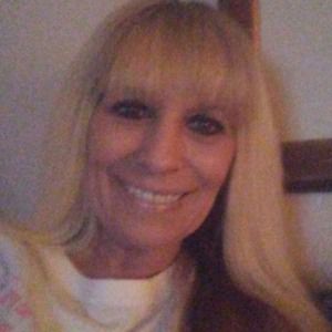 Meet your Posher, Deborah